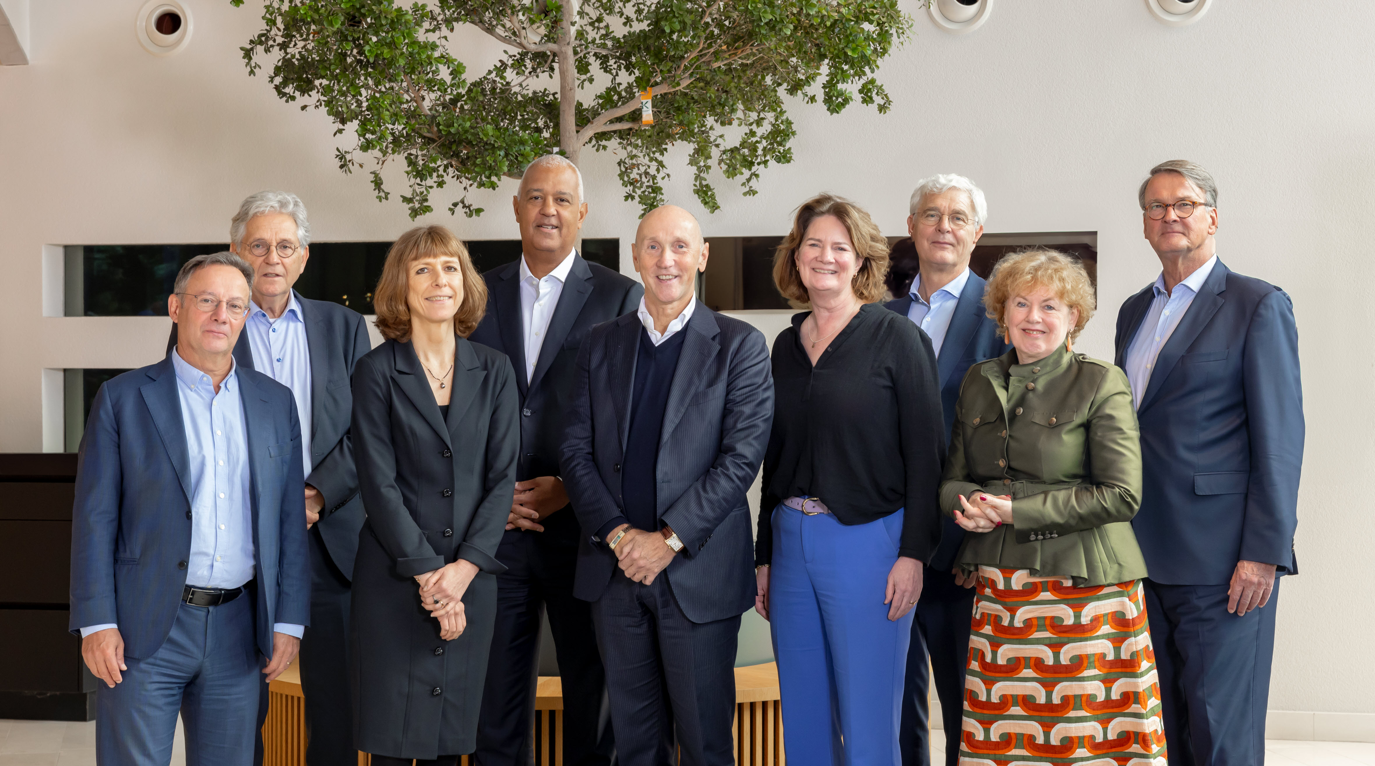 Groepsfoto van de Raad van Commissarissen