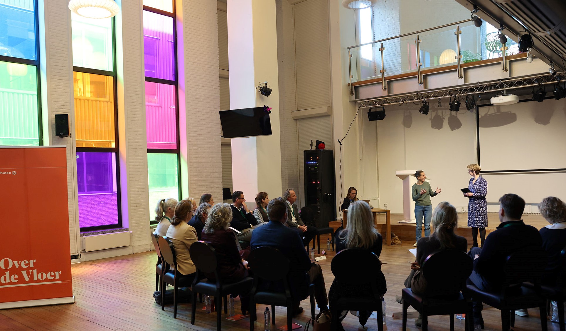 HR Directie in gesprek over HR leiderschap in AI. Met inzichten over HR Leiderschap: HR bepaalt koers, niet tempo