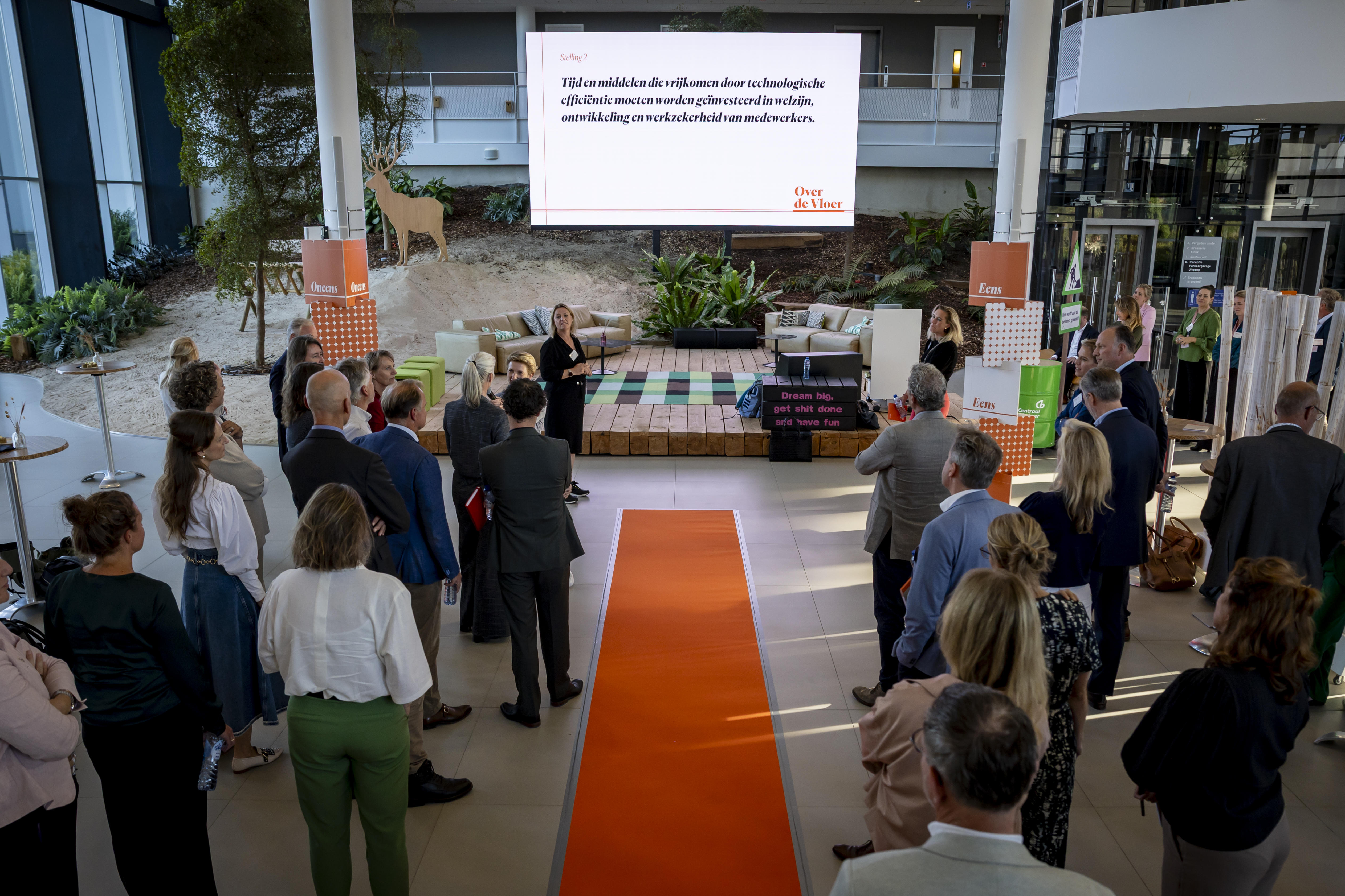 Stellingname bij op strategische keuzes op HR thema's voor onderscheidend werkgeverschap bij Over de Streep, een interactief onderdeel bij Over de Vloer XL